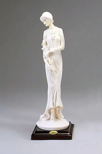 Lady with Flowers by Giuseppe Armani - 413F