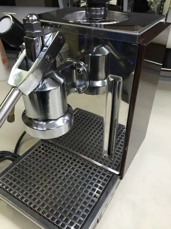 SOLD - Refurbished Olympia Cremina 1981 Brown 120v -- Excellent Condition