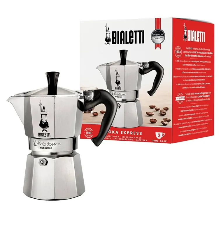 Bialetti - Moka Express Iconic Stovetop Espresso Maker, Makes Real Italian Coffee, Moka Pot 3 Cups (4.3 Oz - 130 Ml), Aluminium, Silver