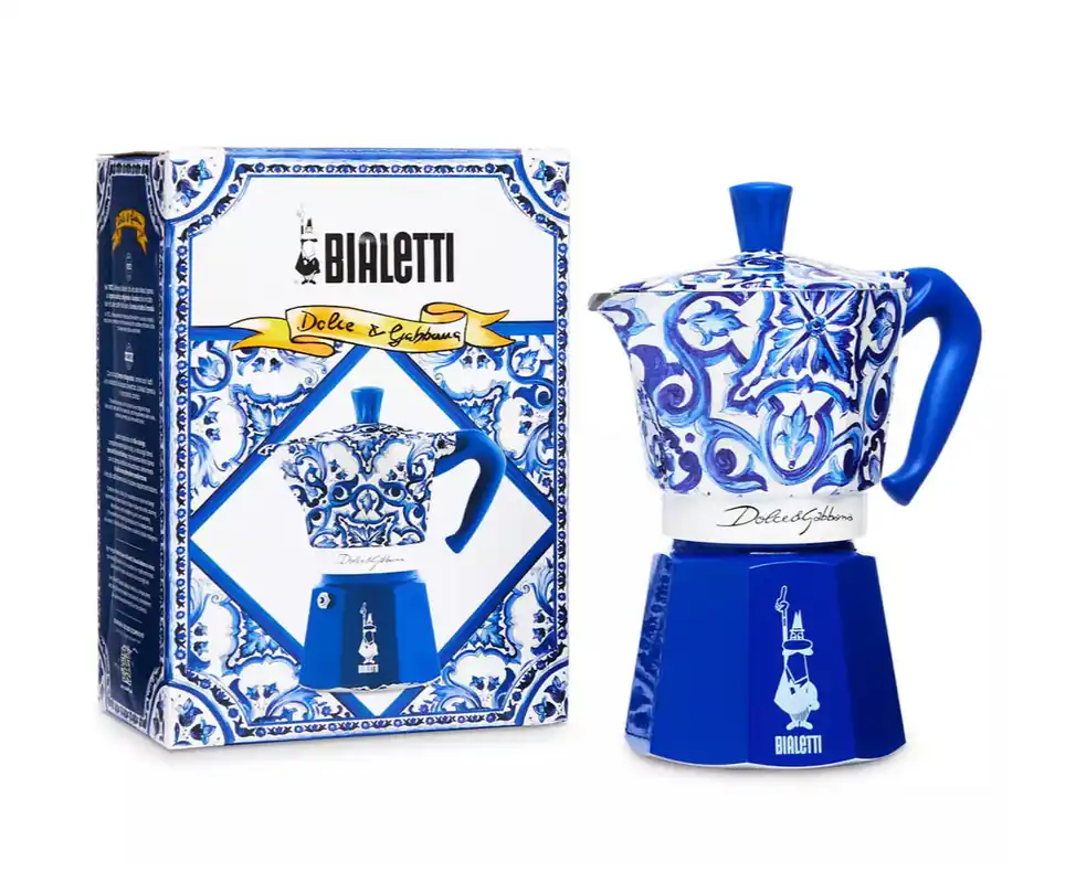 Bialetti Moka Express Dolce & Gabbana Stovetop Espresso Maker – 6 Cup – Mediterranean Blue (Made in Italy) 🇮🇹