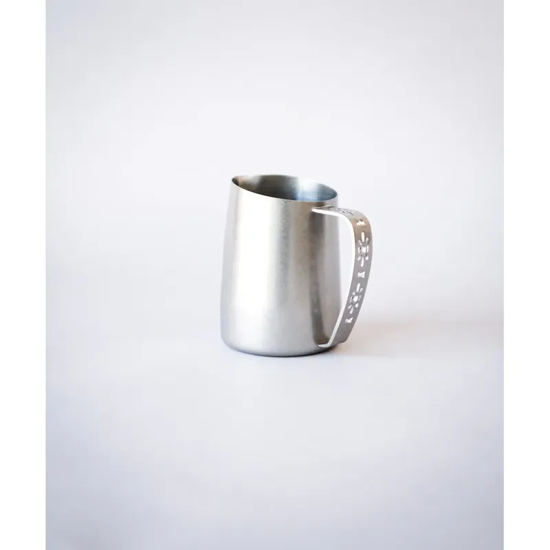 15oz WPM x Lu Daoqiang 15oz Round Spout Pitcher in Textured Steel – 2nd generation with no gradual lines