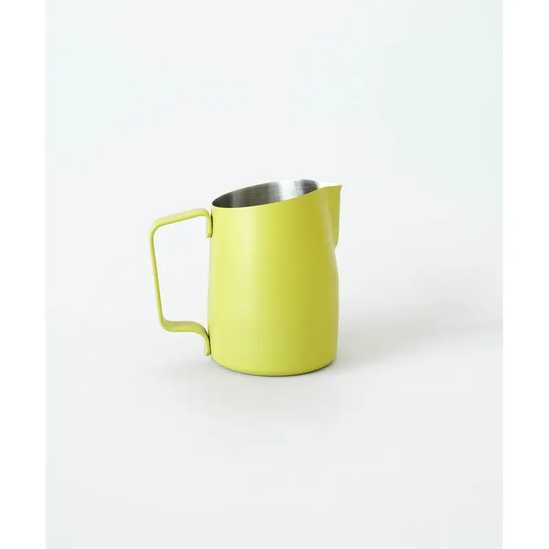 15oz Latte Art Pitcher with Round Spout in Calamansi Mist