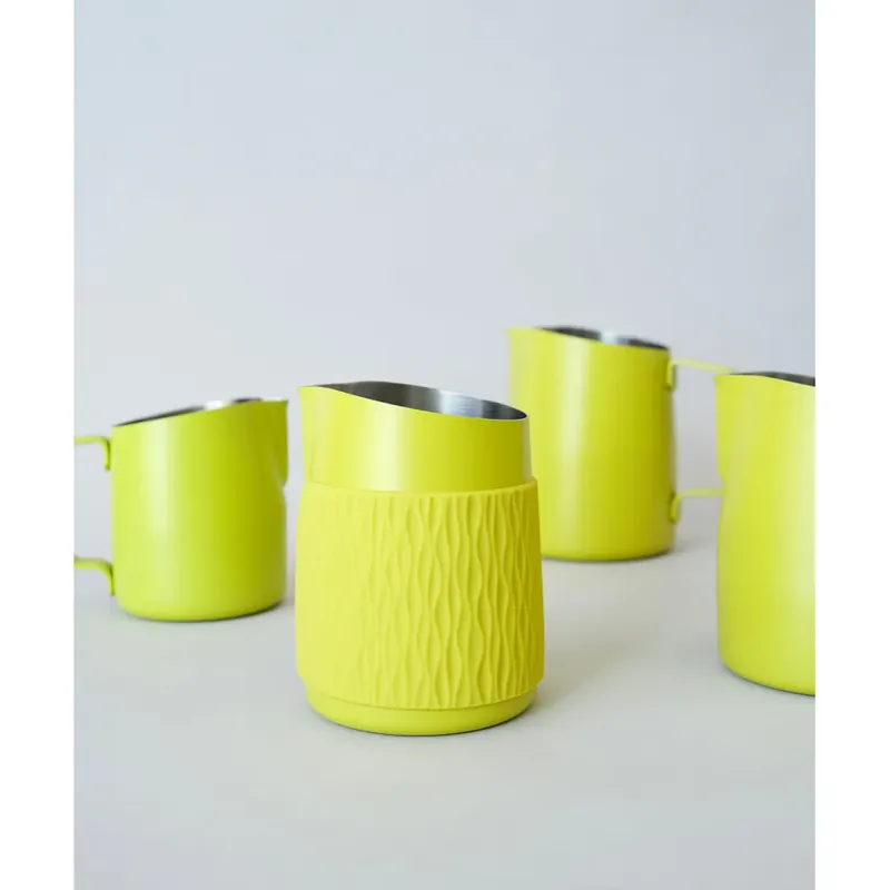 4 piece Latte Art Pitcher Bundle in Calamansi Mist