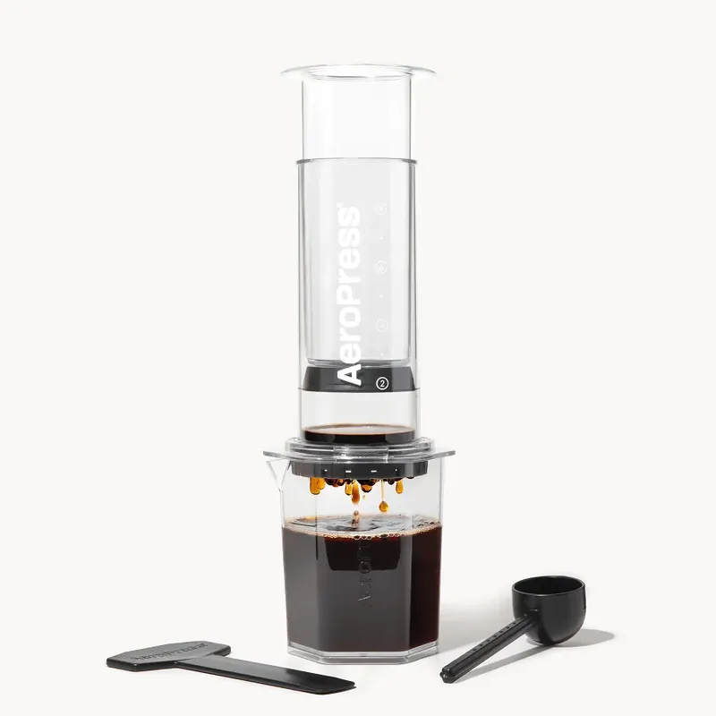 AeroPress Coffee Maker – Clear XL